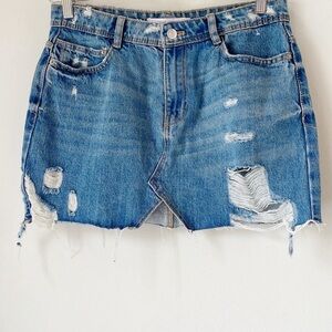 Zara Trafaluc Distressed Denim Ripped Mini
Skirt | M